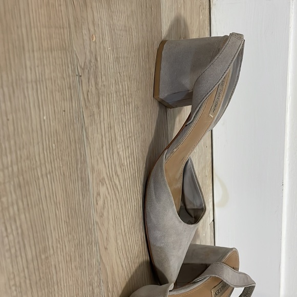 Steve Madden slingbacks - Picture 2 of 4